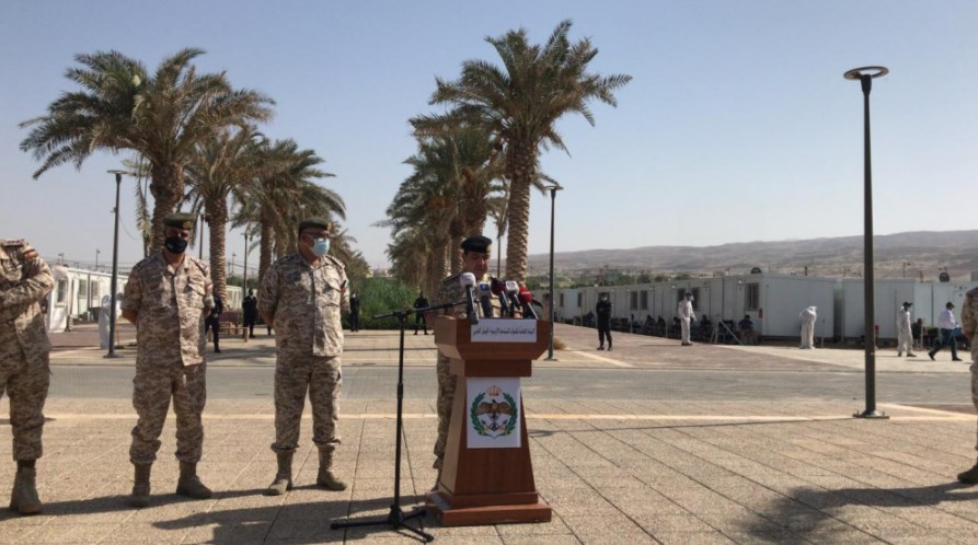 مدير التوجيه المعنوي طلال الغبين في إيجاز صحفي. (المملكة)